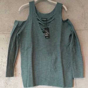 Cold shoulder, reversible, lace uo sweater